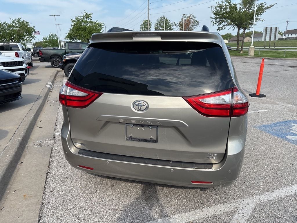 2015 Toyota Sienna XLE Premium 7 Passenger