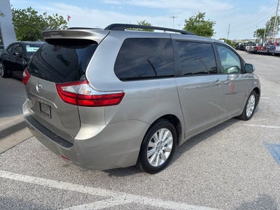 2015 Toyota Sienna XLE Premium 7 Passenger