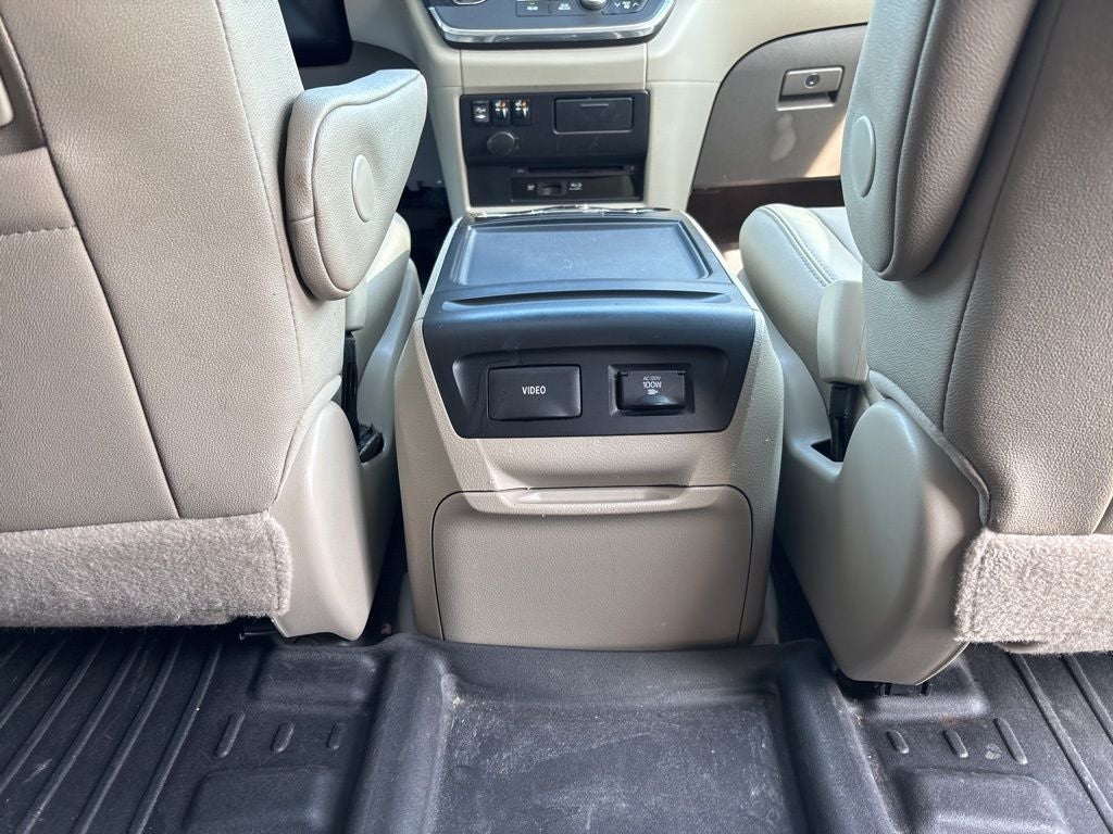 2015 Toyota Sienna XLE Premium 7 Passenger