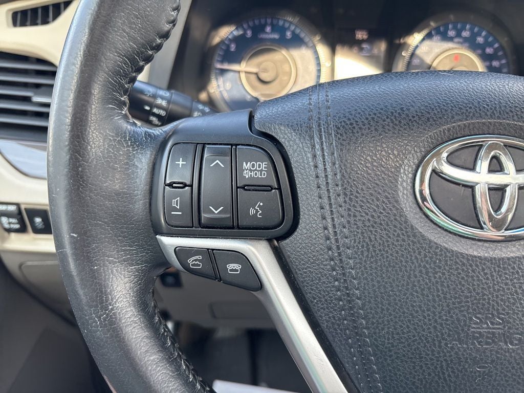 2015 Toyota Sienna XLE Premium 7 Passenger