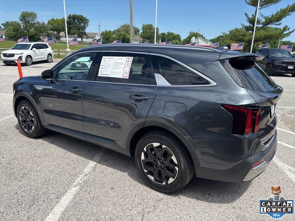 2024 Kia Sorento S