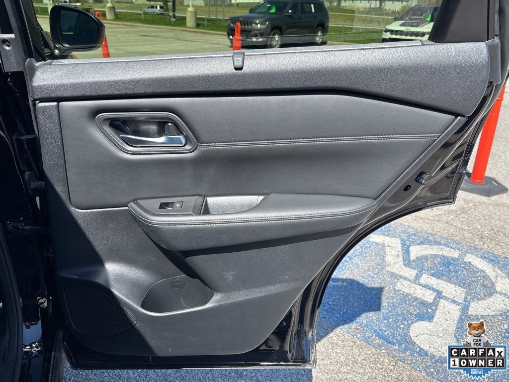 2024 Nissan Rogue SV Premium