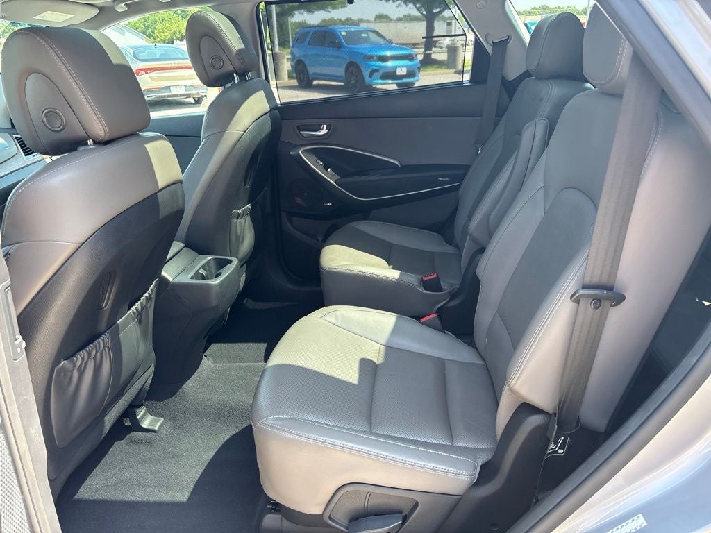 2017 Hyundai Santa Fe Limited Ultimate