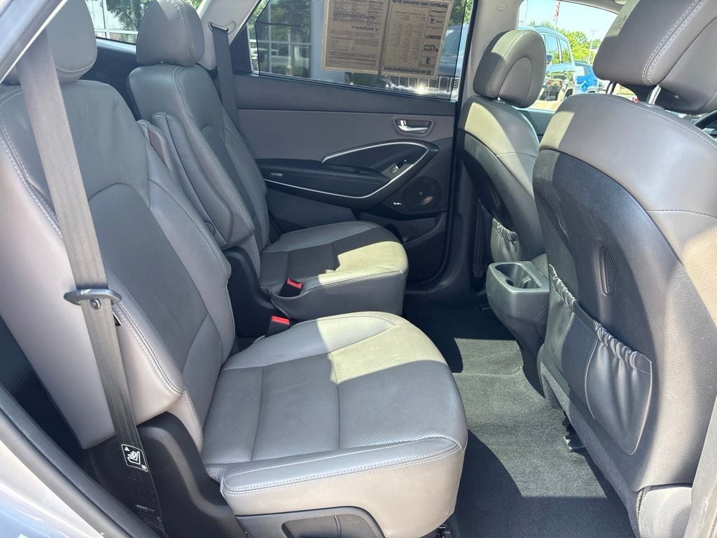 2017 Hyundai Santa Fe Limited Ultimate
