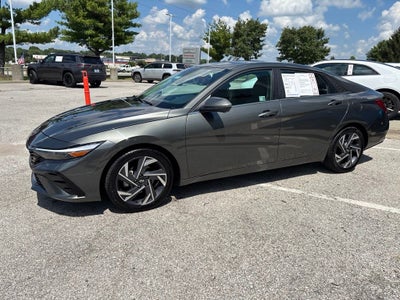 2024 Hyundai Elantra Limited