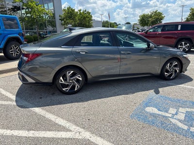 2024 Hyundai Elantra Limited