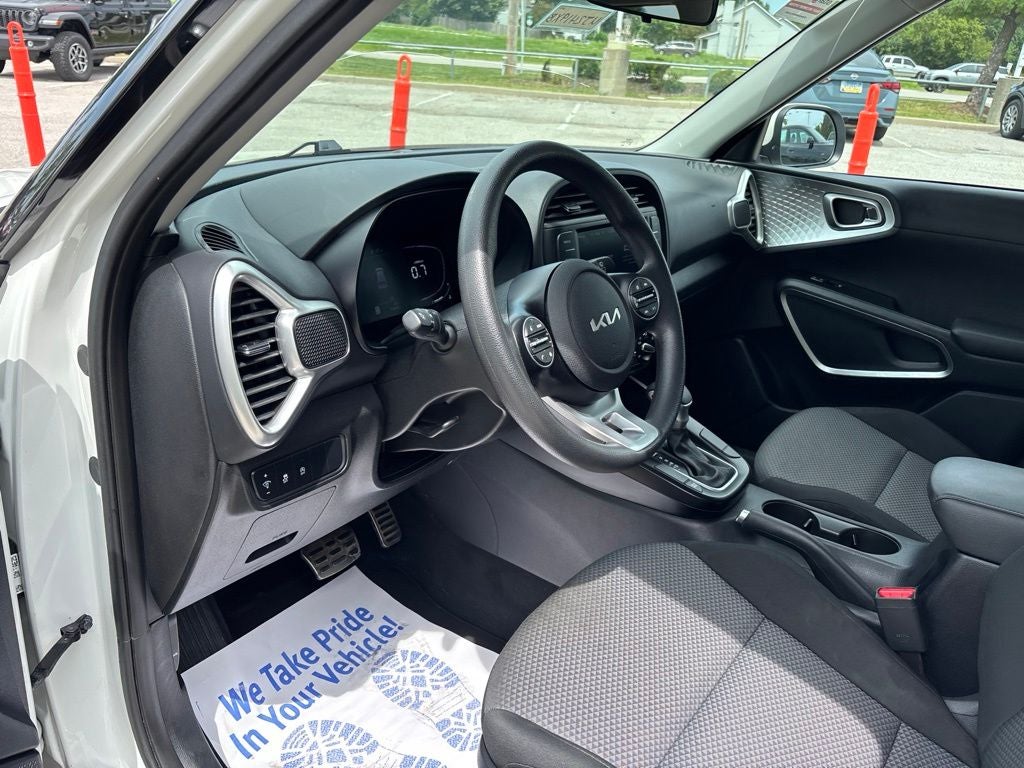 2025 Kia Soul LX
