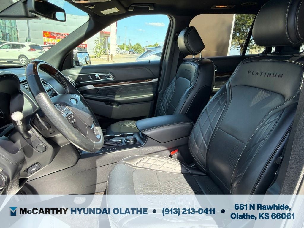 2017 Ford Explorer Platinum
