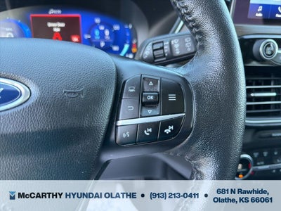 2020 Ford Escape Hybrid Titanium