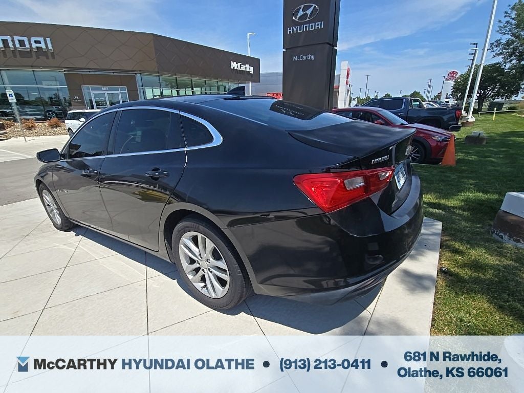 2017 Chevrolet Malibu LT 1LT