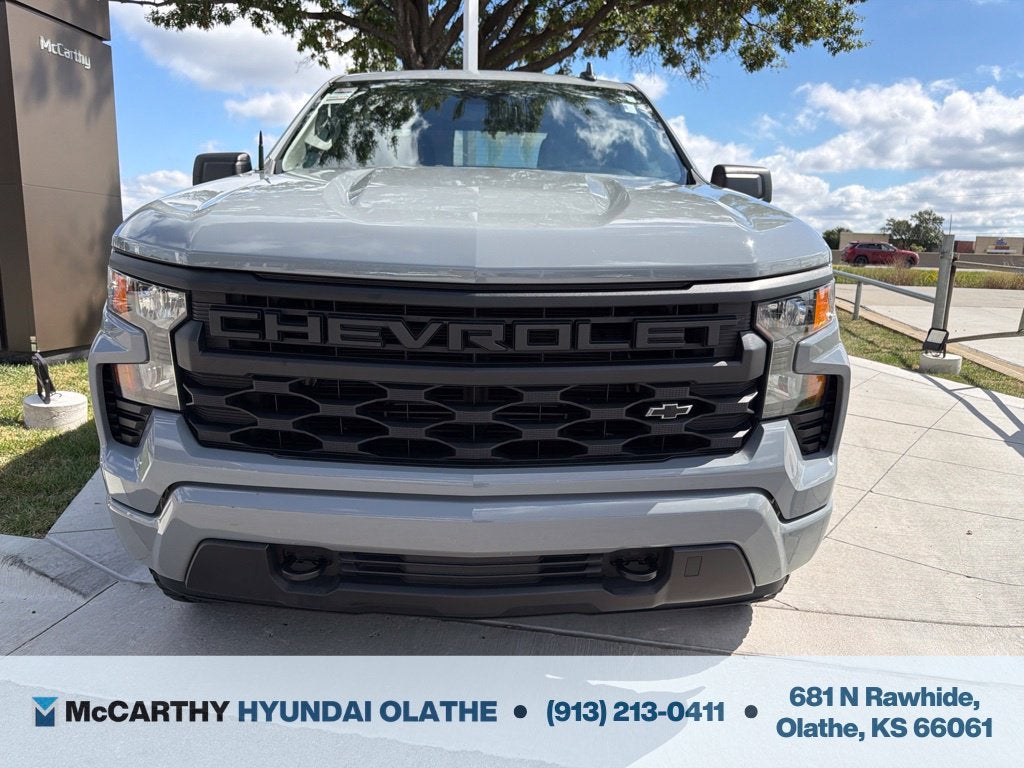 2024 Chevrolet Silverado 1500 Custom