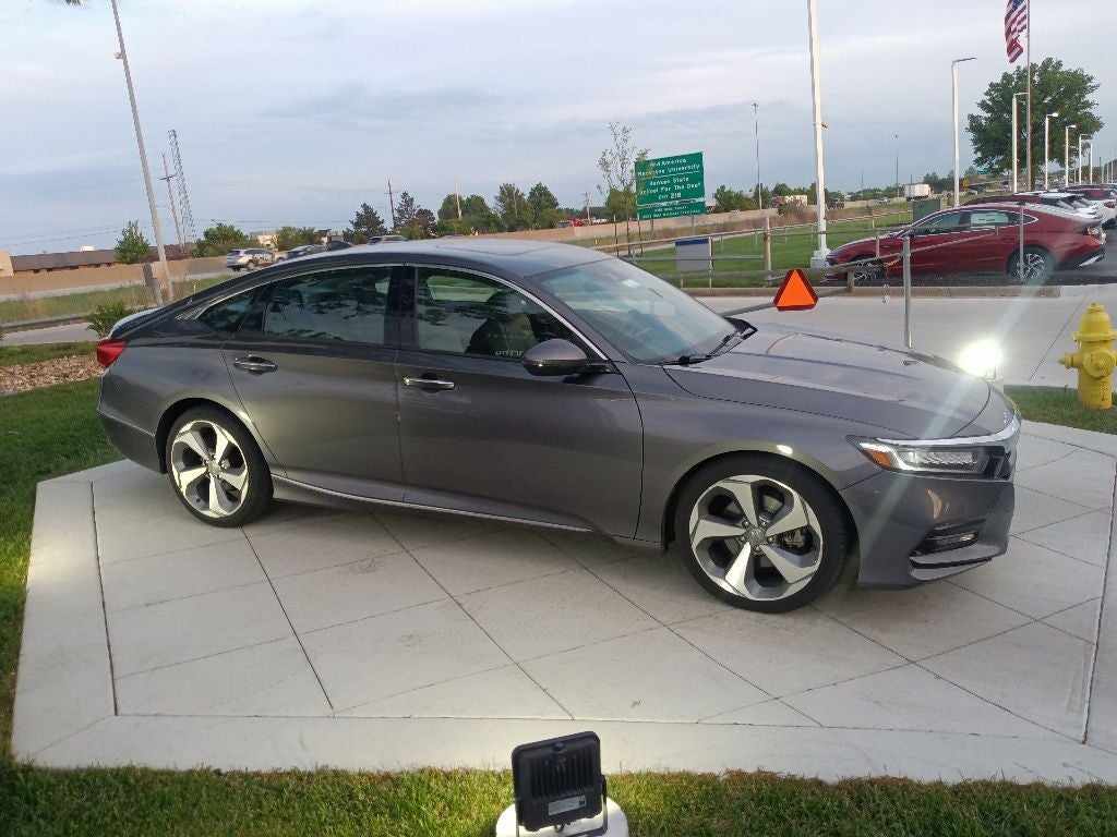 2018 Honda Accord Touring 2.0T