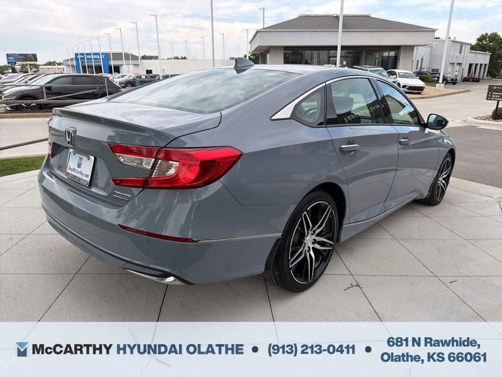 2022 Honda Accord Hybrid Touring