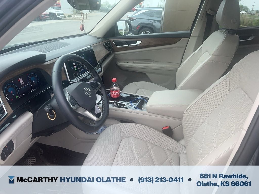 2024 Volkswagen Atlas 2.0T SE w/Technology