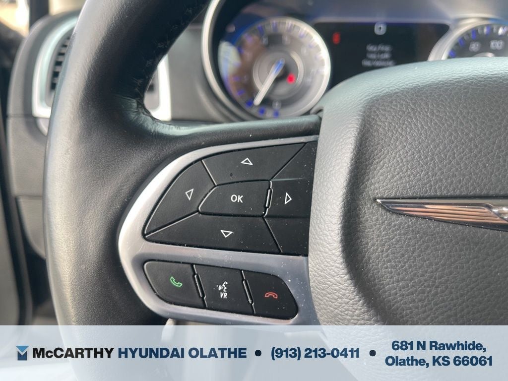 2022 Chrysler 300 Touring