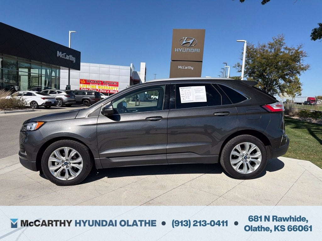 2020 Ford Edge Titanium