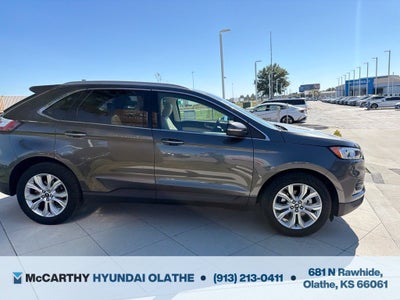 2020 Ford Edge Titanium