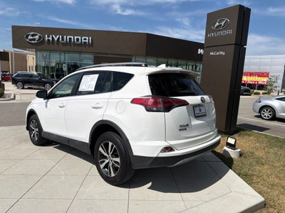 2017 Toyota RAV4 XLE
