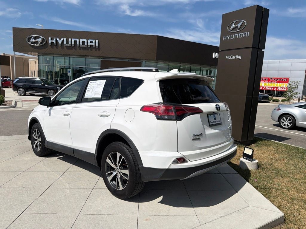 2017 Toyota RAV4 XLE
