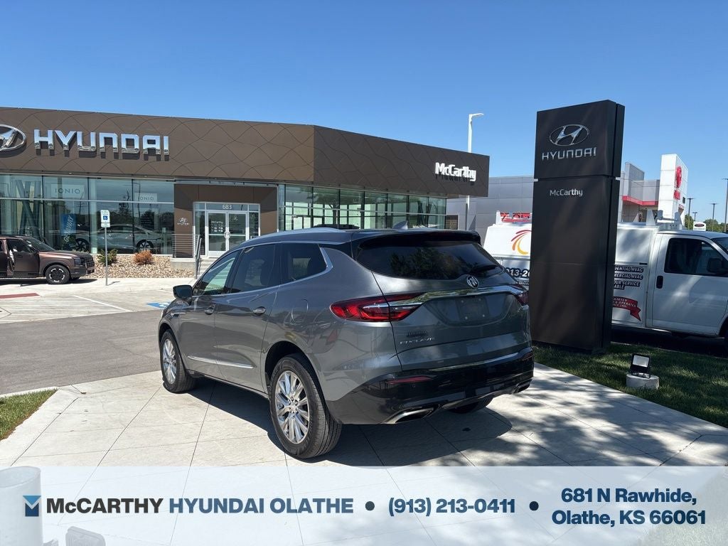 2021 Buick Enclave Essence