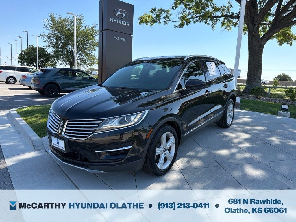 2015 Lincoln MKC Base