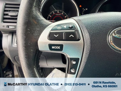 2012 Toyota Highlander SE