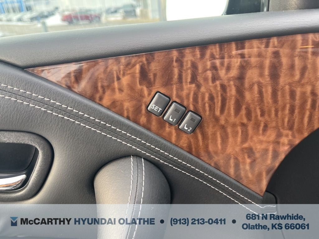 2017 Nissan Armada Platinum