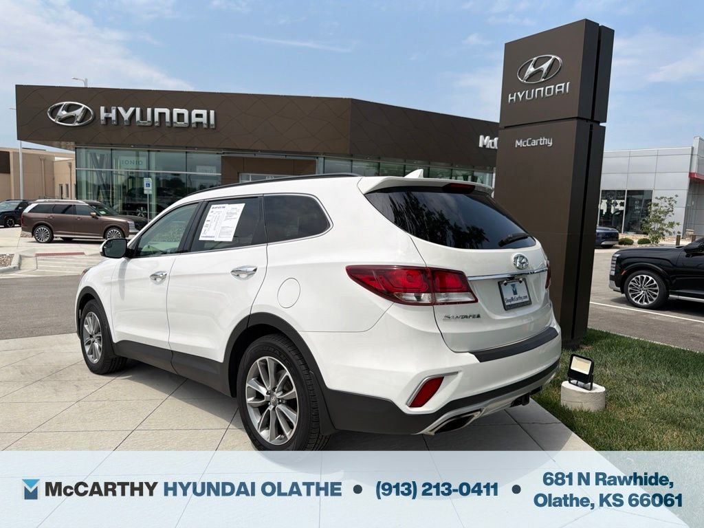 2018 Hyundai Santa Fe SE