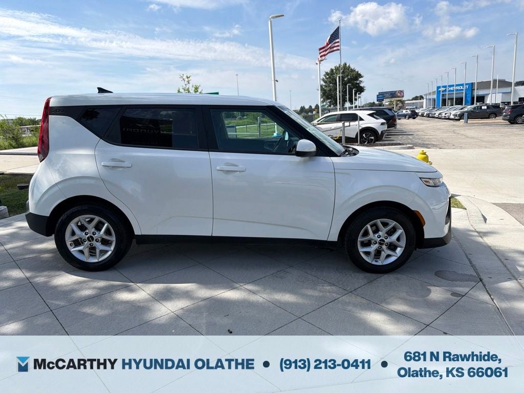 2022 Kia Soul LX
