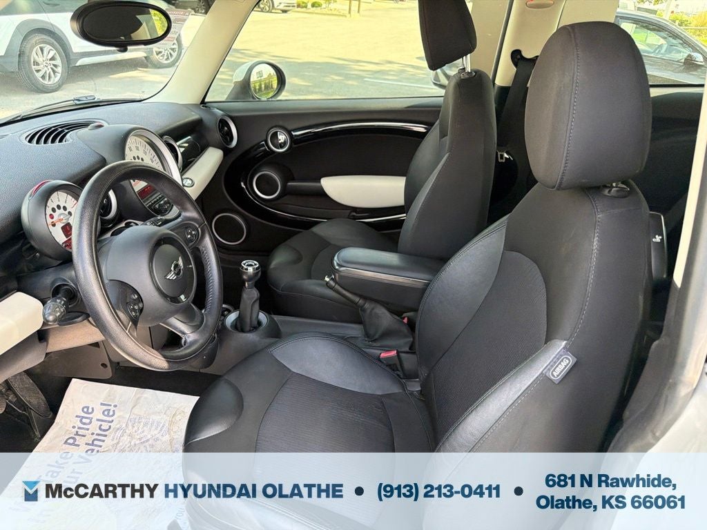 2013 MINI Cooper Base
