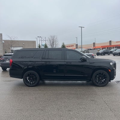 2023 GMC Yukon XL Denali