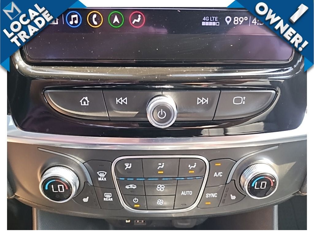 2021 Chevrolet Traverse LT Leather