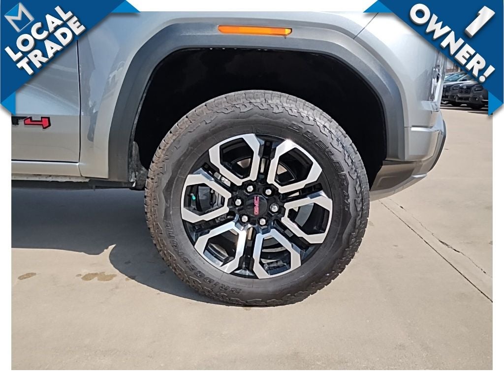 2025 GMC Canyon AT4