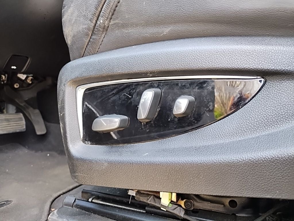 2018 Cadillac Escalade ESV Premium