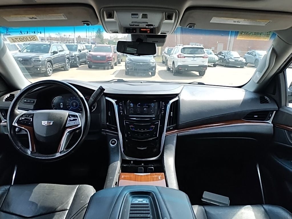 2018 Cadillac Escalade ESV Premium