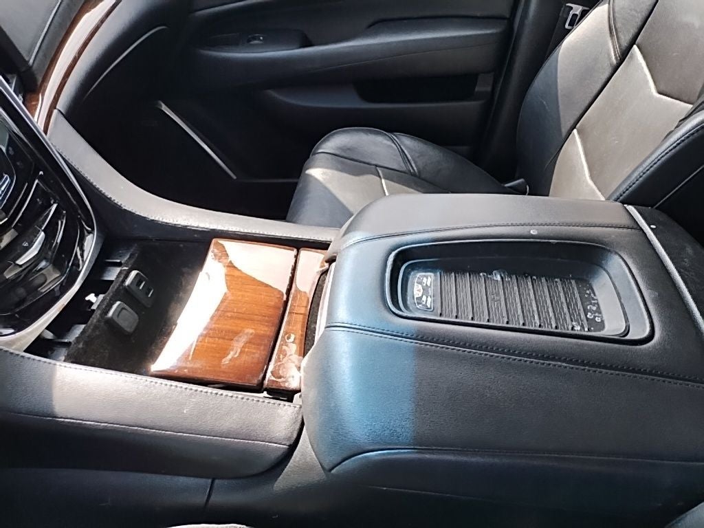 2018 Cadillac Escalade ESV Premium