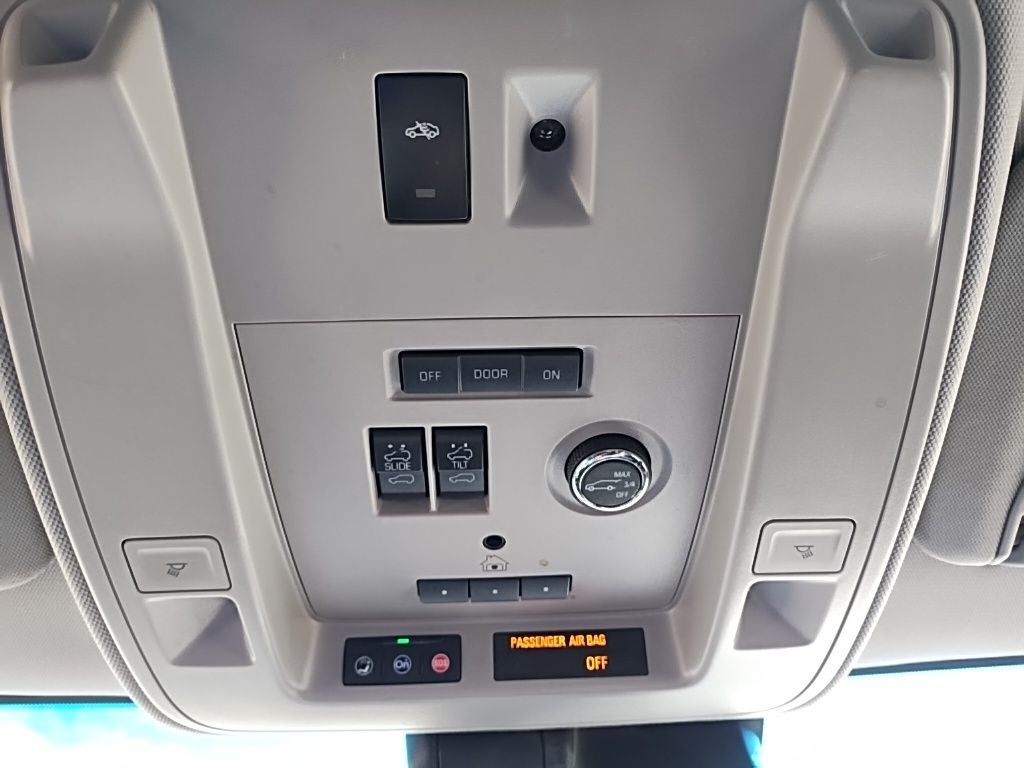 2018 Cadillac Escalade ESV Premium