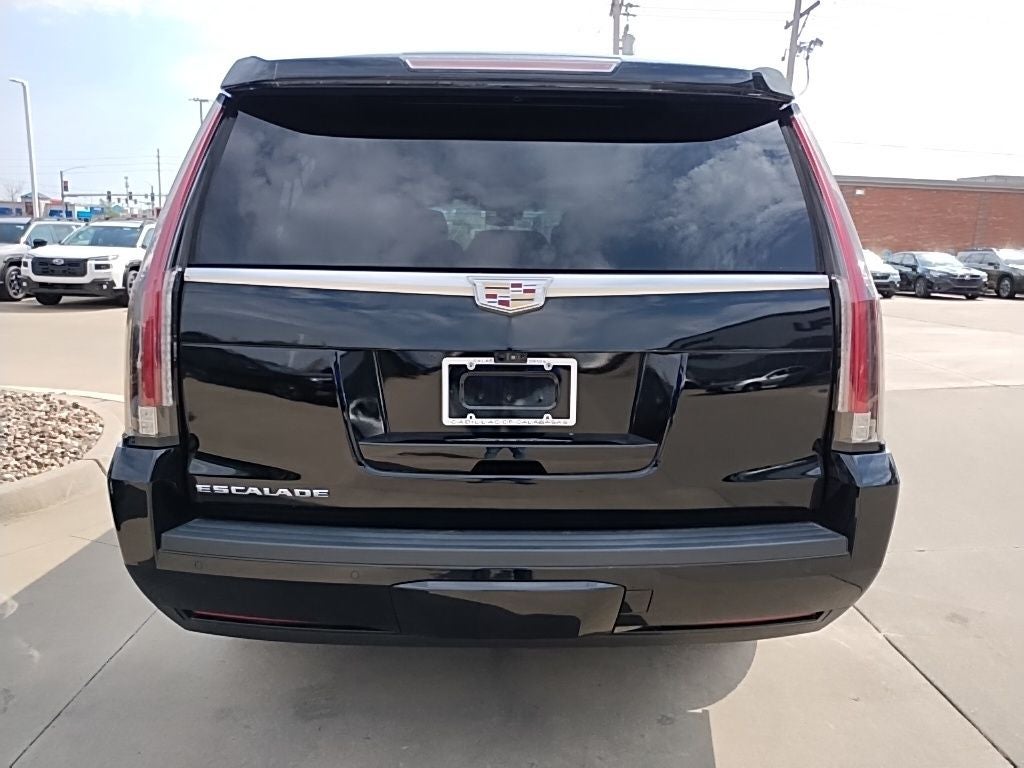 2018 Cadillac Escalade ESV Premium