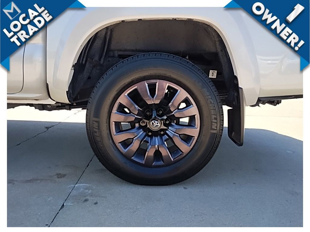 2022 Toyota Tacoma Limited V6