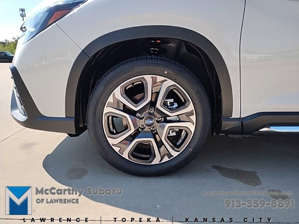 2027 Subaru Ascent Limited Package 32