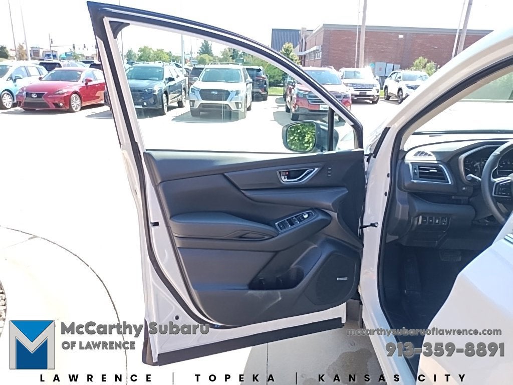 2027 Subaru Ascent Limited Package 32