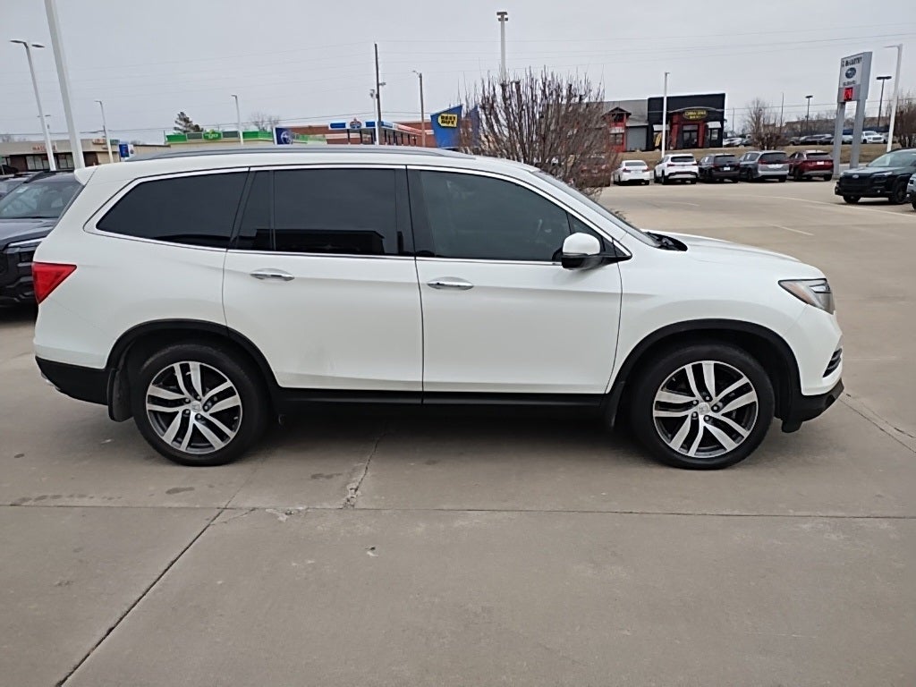 2016 Honda Pilot Elite AWD