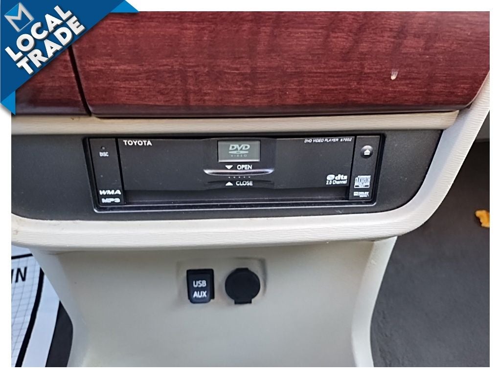 2013 Toyota Sienna AWD 7 Passenger