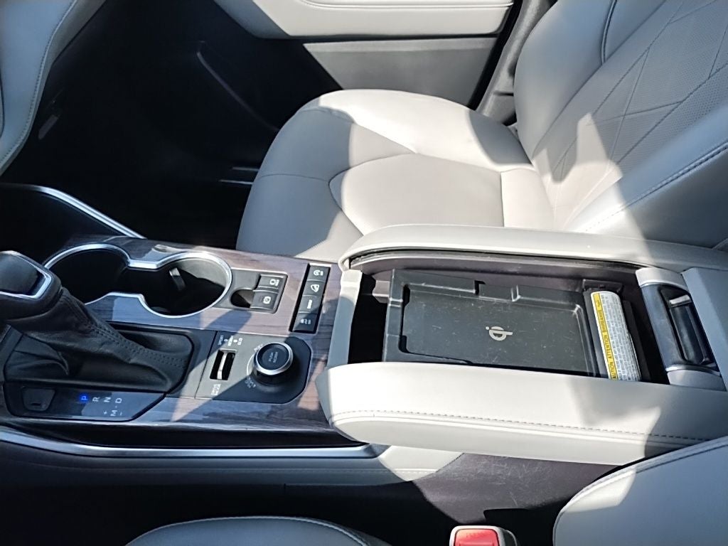 2021 Toyota Highlander Platinum AWD