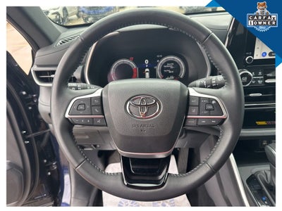 2025 Toyota Highlander XSE