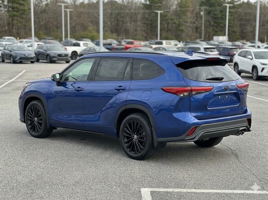 2025 Toyota Highlander XSE
