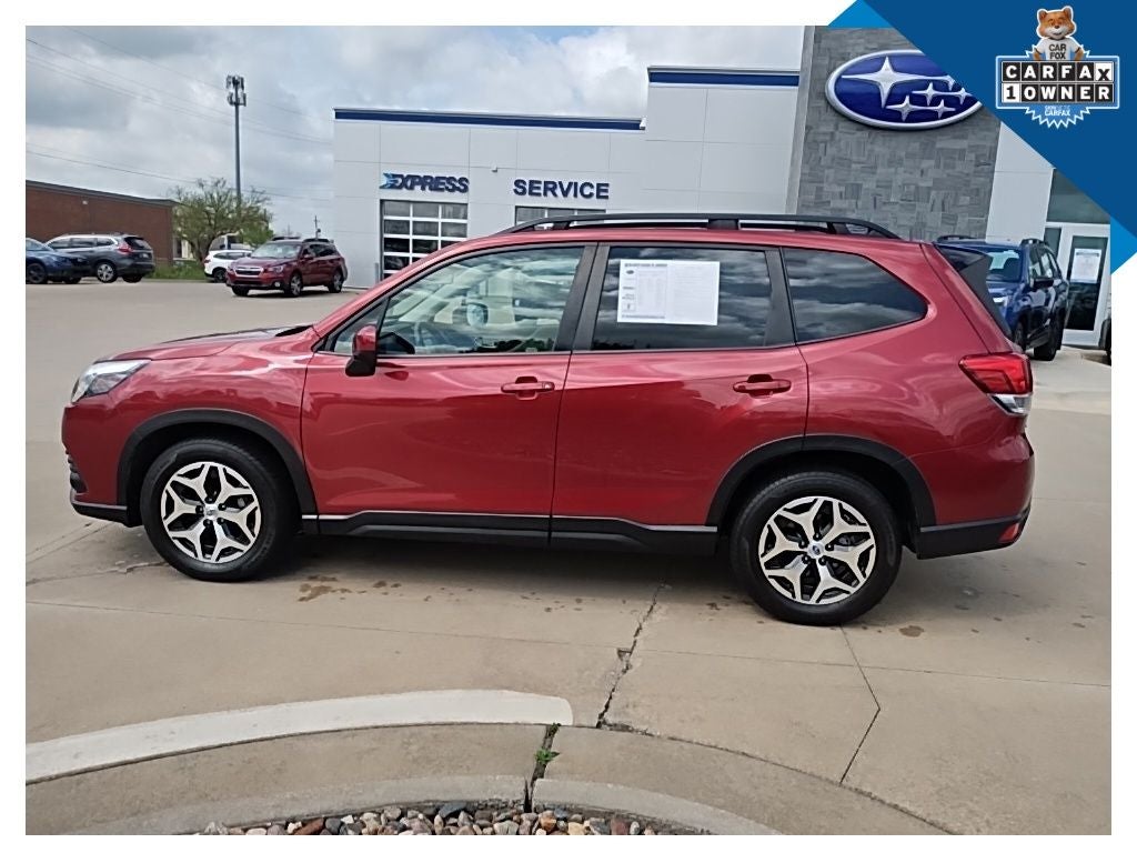 2024 Subaru Forester Premium