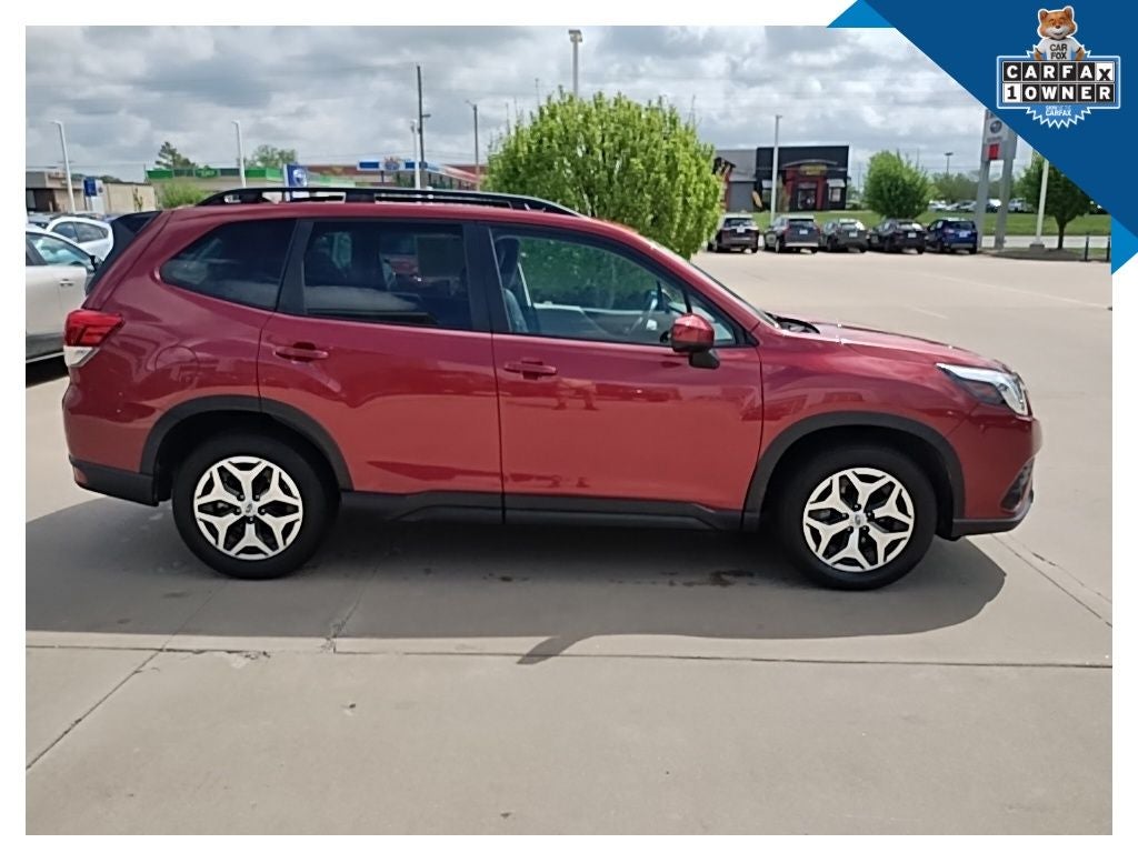 2024 Subaru Forester Premium