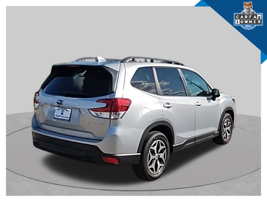 2022 Subaru Forester Premium