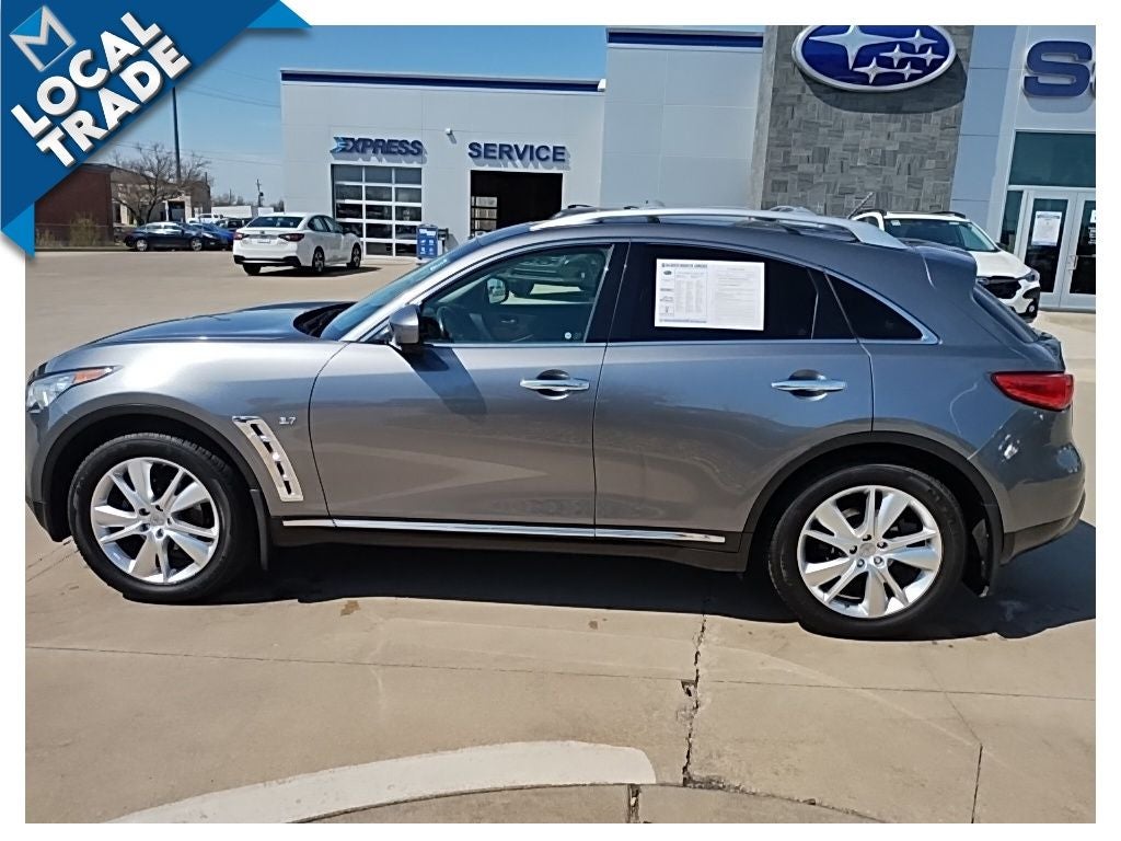 2016 INFINITI QX70 AWD